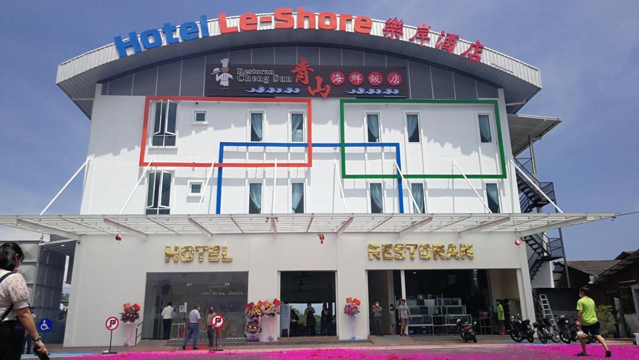 Hotel Le-Shore Kuala Selangor Exterior photo